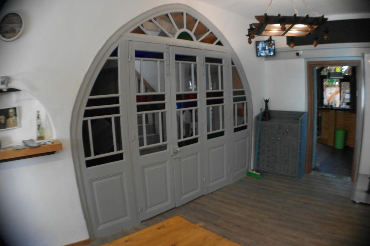 Harrys * Larnaca